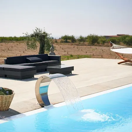Guest house Oliveira House Castelo Novo
