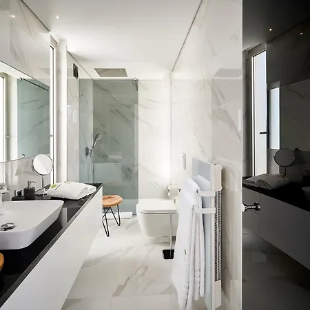 Oliveira House *